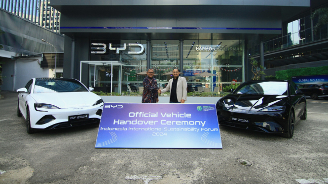 bulan-ini-mobil-listrik-byd-paling-mahal-dapat-tugas-dari-negara_6c49a07.jpg