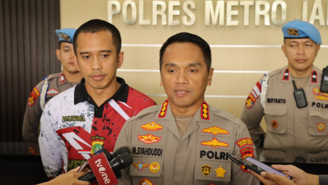 kasus-pengeroyokan-pedagang-buah-di-jakbar-polisi-ringkus-10-anggota-ormas_234fb9a.jpg