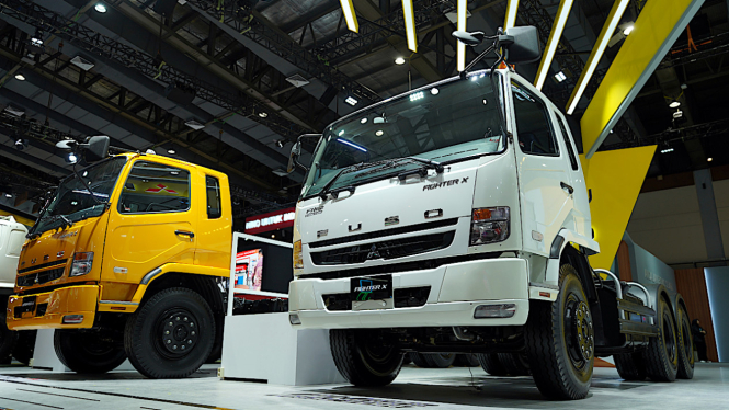 ada-kabar-menarik-untuk-para-pemilik-mitsubishi-fuso_2cfef22.jpg