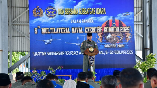 jelang-pengerahan-pesawat-di-latma-komodo-mnek-2025-bali-ini-yang-dilakukan-awak-penerbang-tni-al_41c3e29.jpg