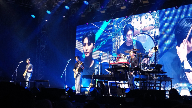 pertama-datang-dan-konser-di-bali-day6-nyatakan-keinginannya-untuk-kembali_1cc422a.jpg