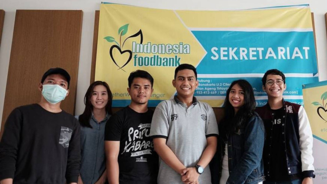 salut-begini-cara-indonesia-food-bank-ubah-nasib-ribuan-anak-melawan-gizi-buruk_23c4313.jpg