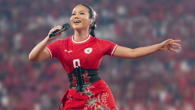 tampil-di-gbk-setelah-timnas-indonesia-menang-dari-arab-ini-kata-yura-yunita_3879731.jpg