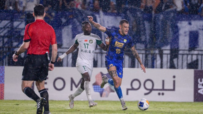 14-pertandingan-tersisa-di-liga-1-tyronne-del-pino-sebut-setiap-laga-sebagai-final_0aa2153.jpg