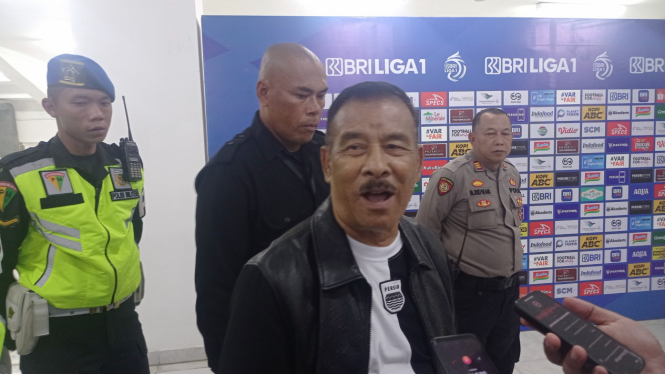 bos-persib-cerita-emosi-meledak-bojan-hodak-dan-janji-guyur-bonus-saat-lawan-port-fc_ab9562c.jpg