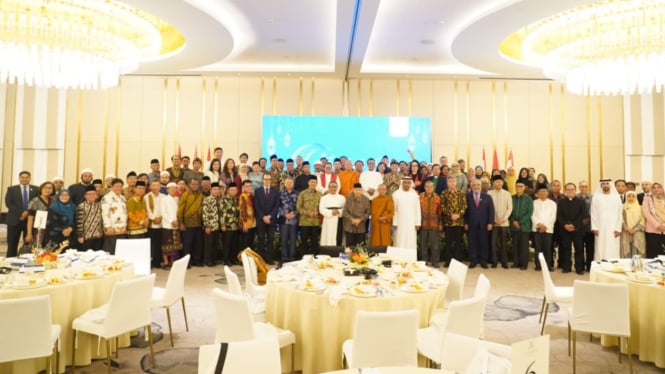 buka-puasa-bersama-tokoh-lintas-agama-ini-pesan-m-quraish-shihab_65bebed.jpg