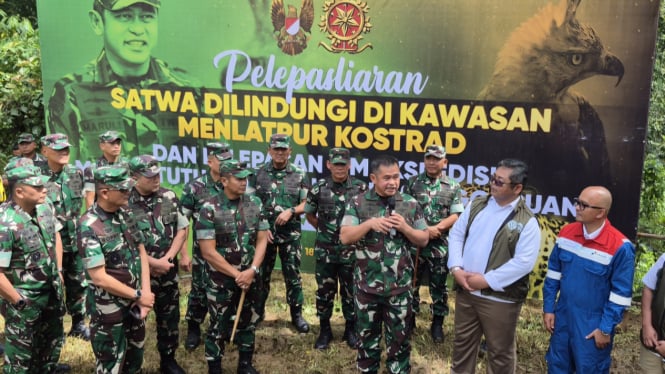 geram-revisi-uu-tni-dianggap-ingin-kembali-ke-zaman-orde-baru-ksad-maruli-kampungan_ed75a4b.jpg