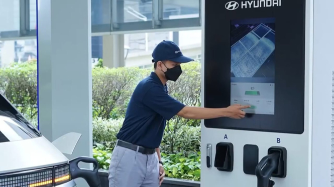 hyundai-buka-akses-charging-station-untuk-mobil-listrik-merek-lain-segini-harganya_540f501.jpg