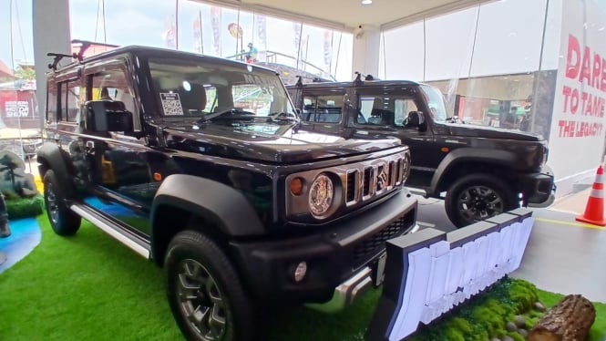 ini-yang-bikin-suzuki-jimny-jadi-favorit-kaum-sultan-di-indonesia_6a5047c.jpg