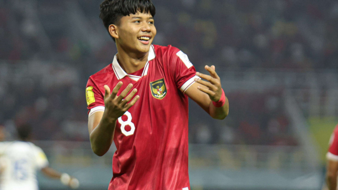 media-asing-akui-bakat-arkhan-kaka-masuk-60-wonderkid-terbaik-sejajar-lamine-yamal-dan-pemain-mu_2eb033a.jpg