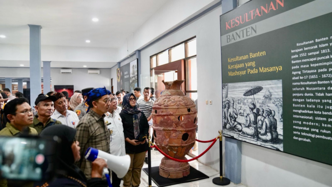 menteri-kebudayaan-resmikan-revitalisasi-museum-situs-kepurbakalaan-banten-lama-sejarah-banten-makin-hidup_cded72a.jpg