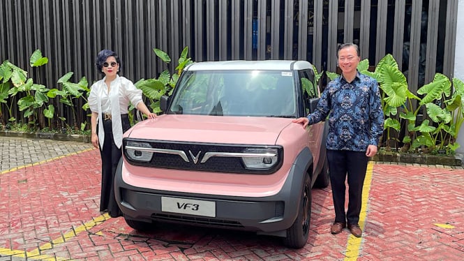 mobil-listrik-baru-rp200-jutaan-hadir-di-iims-2025-bisa-tempuh-jarak-215-km_a9c88b1.jpg