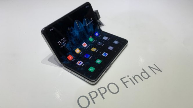 oppo-find-n5-si-pembunuh-senyap-ponsel-lipat-samsung_5d132ab.jpg