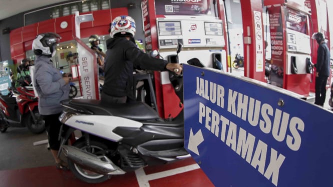 pertamina-bantah-oplos-bbm-pertalite-menjadi-pertamax_4b1181b.jpg