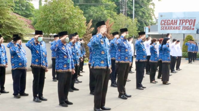 polemik-penundaan-pengangkatan-cpns-dan-pppk-2024-publik-kecewa-dan-protes-di-media-sosial_2dc8674.jpg