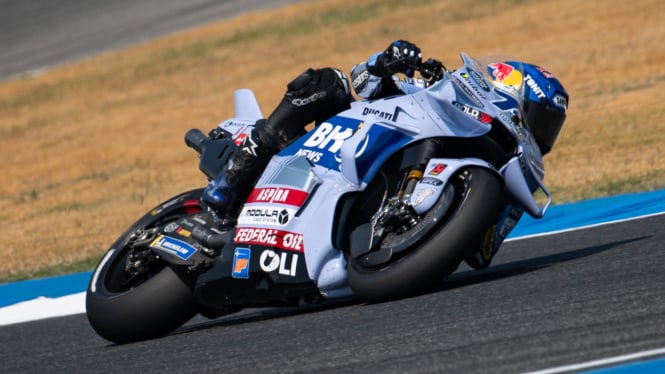 raih-poin-di-thailand-2-pembalap-gresini-racing-makin-nyaman-di-motogp-2025_56ace31.jpg