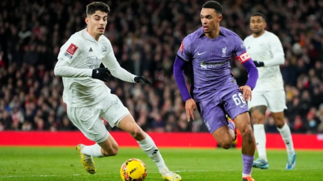 real-madrid-sudah-sepakat-dengan-bek-kelas-dunia-trent-alexander-arnold_ebd8ad6.jpg