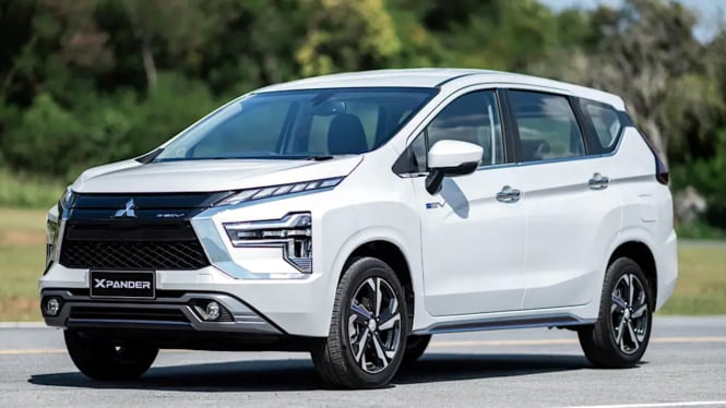 sinyal-kuat-mitsubishi-segera-luncurkan-xpander-hybrid-di-indonesia_89444b1.jpg