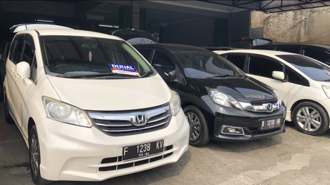 tempatnya-mobil-bekas-honda-dengan-km-rendah_b93d75e.jpg