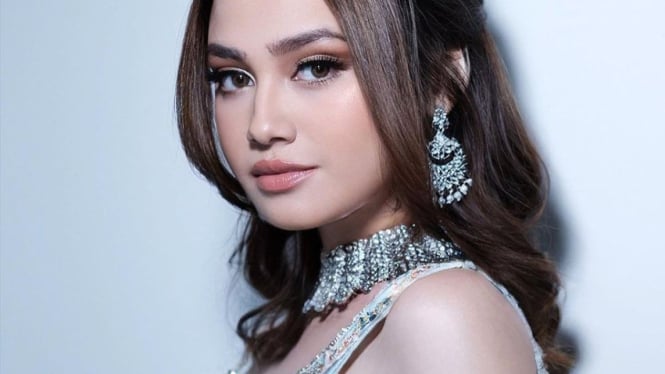 terpopuler-5-bidadari-indonesia-masuk-wanita-tercantik-2024-bahaya-penularan-dan-gejala-hmpv_87cef47.jpg