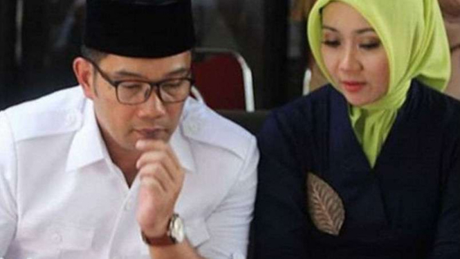 video-lawas-ridwan-kamil-viral-bagikan-tips-rumah-tangga-langgeng-ucapan-soal-istri-patuh-suami-bikin-netizen-emosi_16e4804.jpg