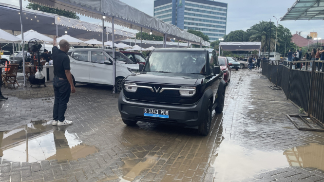 vinfast-vf-3-di-iims-2025-mobil-listrik-mini-dampak-besar_b27bfb1.jpg