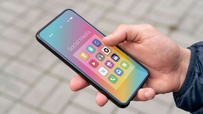 5-charger-asli-hp-android-terbaik-2025-yang-harus-kamu-miliki-ada-anker_2c29680.jpg