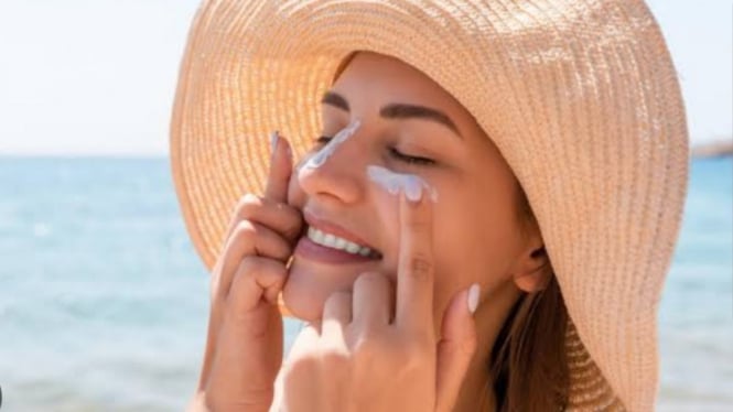 5-kesalahan-umum-saat-menggunakan-sunscreen-wajah-nomor-4-wajib-dihindari_79d96c3.jpg