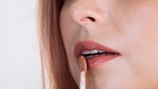 5-lip-cream-matte-lokal-yang-tahan-lama-dan-melembapkan-gak-bikin-bibir-kering_0f3cd92.jpg