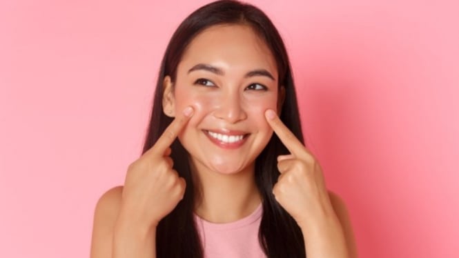 7-produk-anti-aging-terbaik-2025-yang-direkomendasikan-dermatolog_06c6cac.jpg