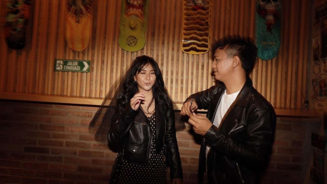 adinda-azani-posting-keharmonisan-keluarga-netizen-salfok-lihat-anaknya-sudah-besar_38408a1.jpg