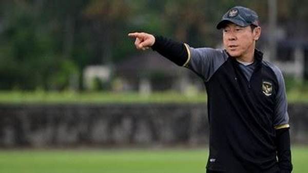 berita-sepak-bola-hari-ini-tentang-pelatih-baru-klub-besar_aedcad50e.jpg