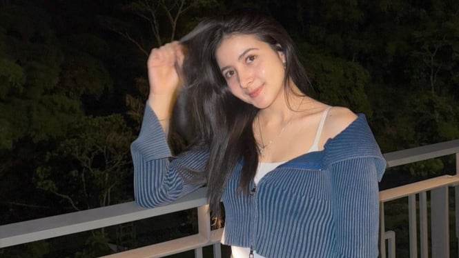 bulan-sutena-ngaku-takut-usai-video-syur-1-menit-14-detik-mirip-dirinya-tersebar_1ffa7fa.jpg