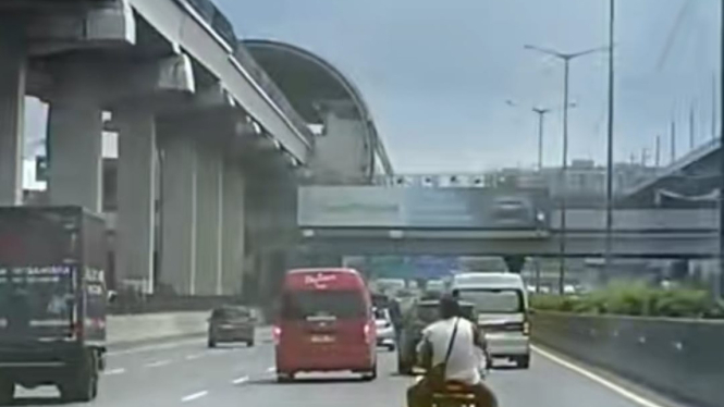 cara-menggunakan-google-maps-untuk-pemotor-biar-gak-nyelonong-masuk-tol_f6f6a77.jpg