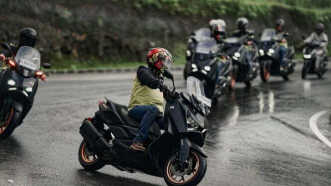 cara-yamaha-menjaga-pemudik-yang-pakai-sepeda-motor-tetap-nyaman-di-jalan_c216691.jpg