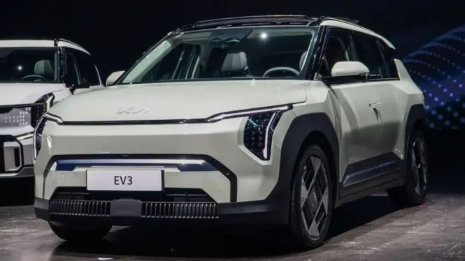 dijual-tahun-depan-kia-ev3-lebih-unggul-dari-hyundai-kona-electric_493f4a9.jpg