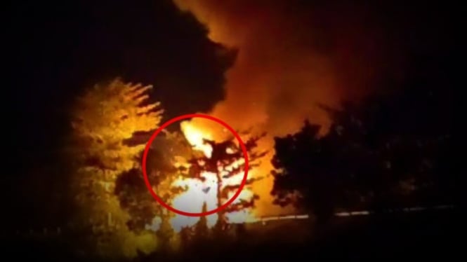 fakta-fakta-malam-mengerikan-truk-pasukan-elite-kostrad-tni-terbakar-hebat-di-tol-gempol_2064d73.jpg