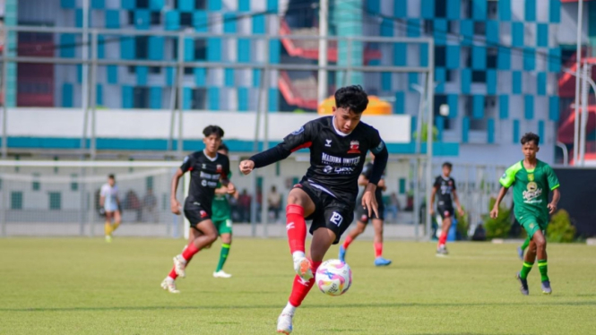 fardan-ary-unjuk-ketajaman-dengan-cetak-19-gol_83ea812.jpg
