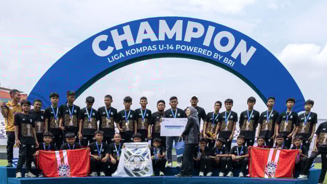 final-lkg-2024-25-sukses-digelar-awal-mimpi-anak-bangsa-untuk-jadi-pesepakbola-andal_4a285be.jpg