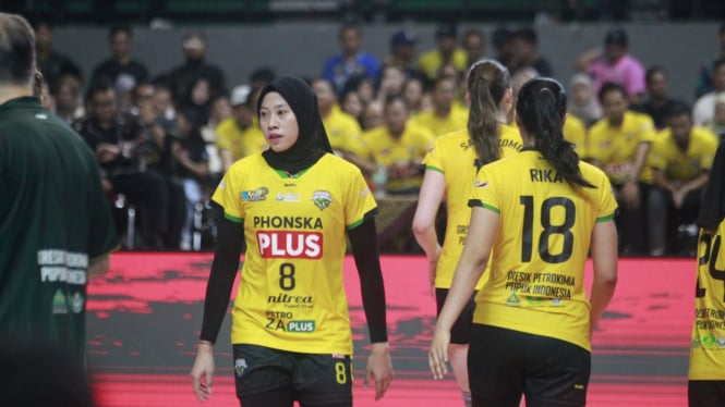 gresik-petrokimia-rebut-posisi-ketiga-proliga-2025-kenapa-megawati-tak-diturunkan-full_c210393.jpg