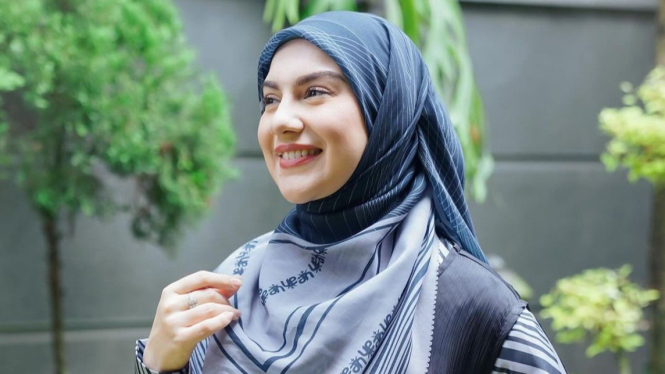 irish-bella-harap-publik-tak-hakimi-soal-putusannya-nikah-lagi_8f2a9c1.jpg