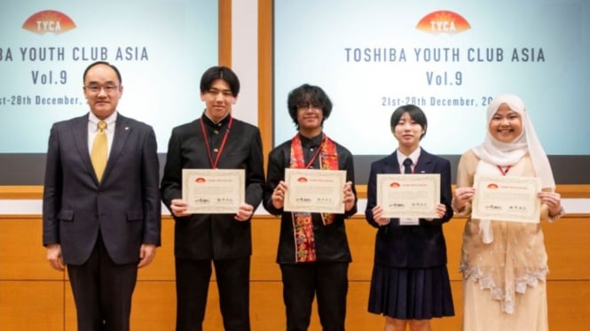 jadi-satu-satunya-delegasi-dari-indonesia-siswa-sma-ini-banjir-pujian-di-forum-pemuda-asia-di-jepang_c01d4ef.jpg