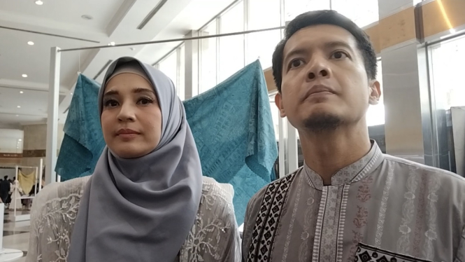jelang-ramadhan-dhini-aminarti-dan-dimas-seto-kompak-tak-ambil-kerja-selama-satu-bulan_9a5e6c1.jpg