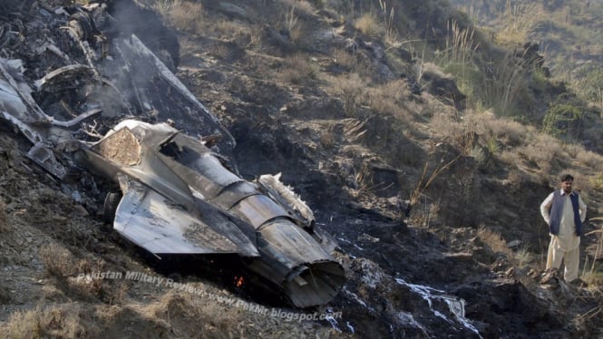 jet-tempur-rafale-sukhoi-dan-mig-india-hancur-pakistan-kehilangan-jf-17-thunder_7a61e0a.jpg