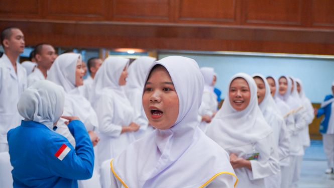 kabur-aja-dulu-perawat-profesional-indonesia-punya-peluang-kerja-ke-luar-negeri_873c84d.jpg