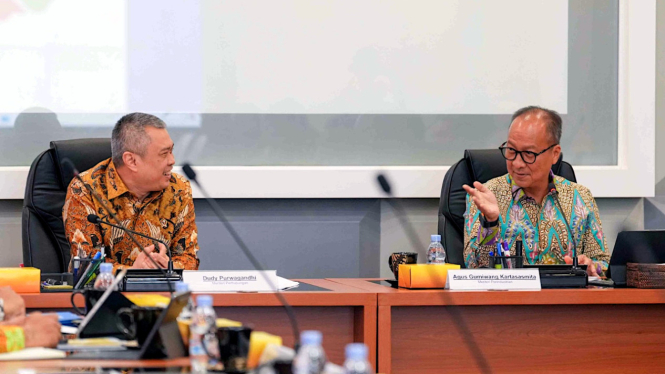 kemenperin-dan-kemenhub-bersatu-memberantas-truk-odol_42e84ee.jpg