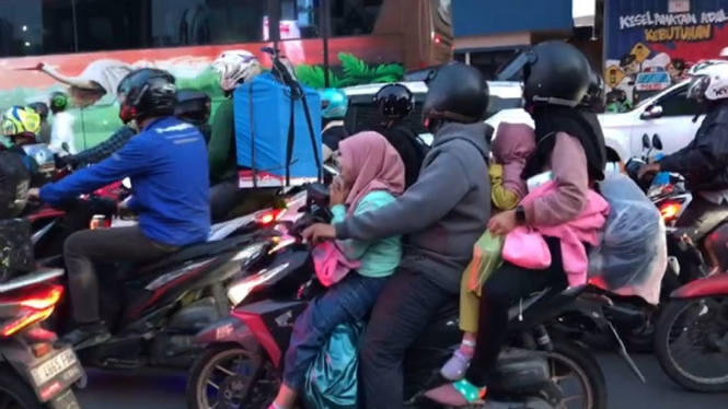 kesalahan-yang-sering-terjadi-ketika-mudik-dengan-motor_3ea0d7c.jpg