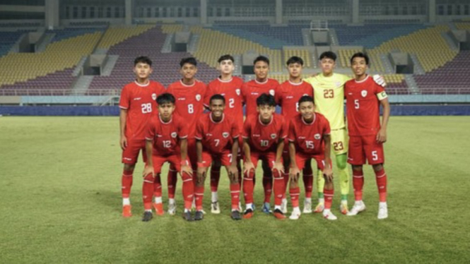 link-live-streaming-timnas-indonesia-u-17-vs-kuwait-di-kualifikasi-piala-asia-u-17-malam-ini_81e427a.jpg