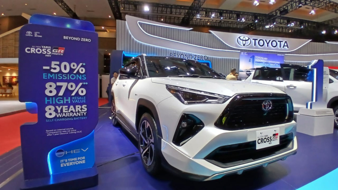 mau-beli-mobil-hybrid-ini-daftar-harganya-per-maret-2025_b7e80e3.jpg