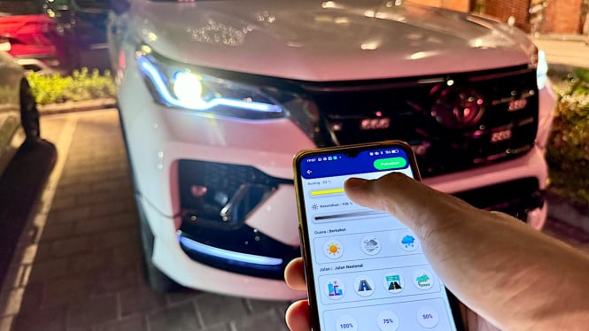 mau-pasang-lampu-mobil-yang-berubah-warna-segini-harganya_e3ff59c.jpg